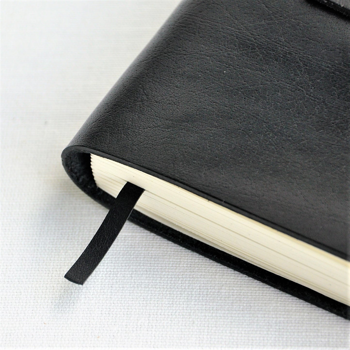 HERITAGE A6-P Leather Plain Designer's Journal
