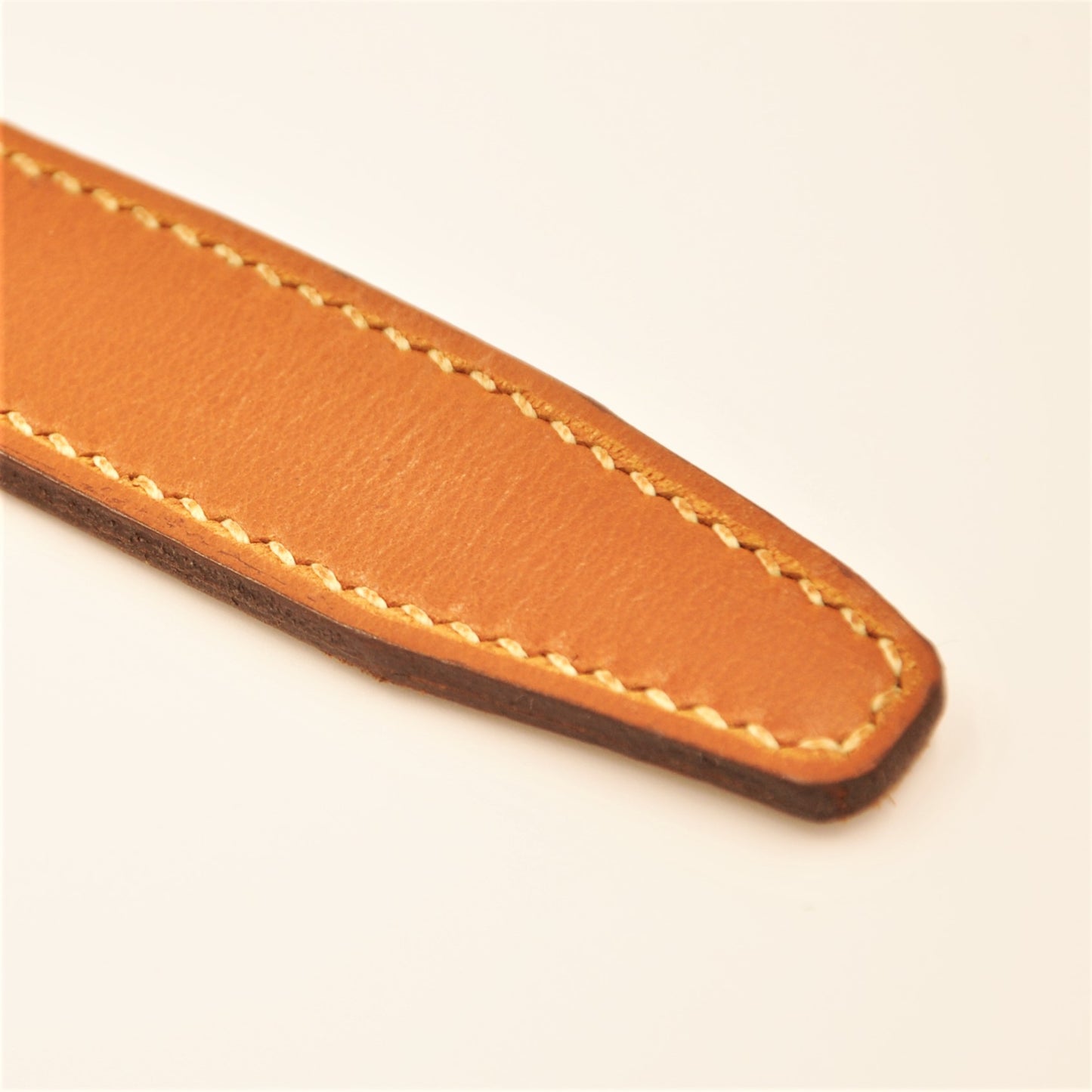 HERITAGE Leather 12-Brush Wrap