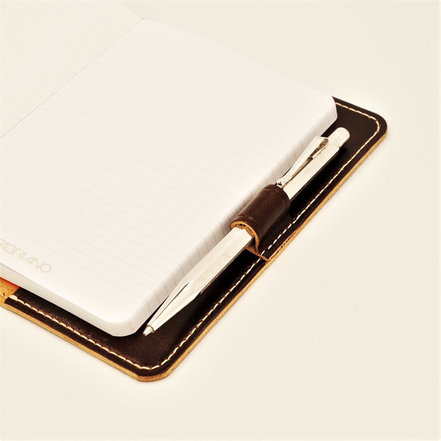 ROHE A6-P Premium Leather Notebook Sleeve