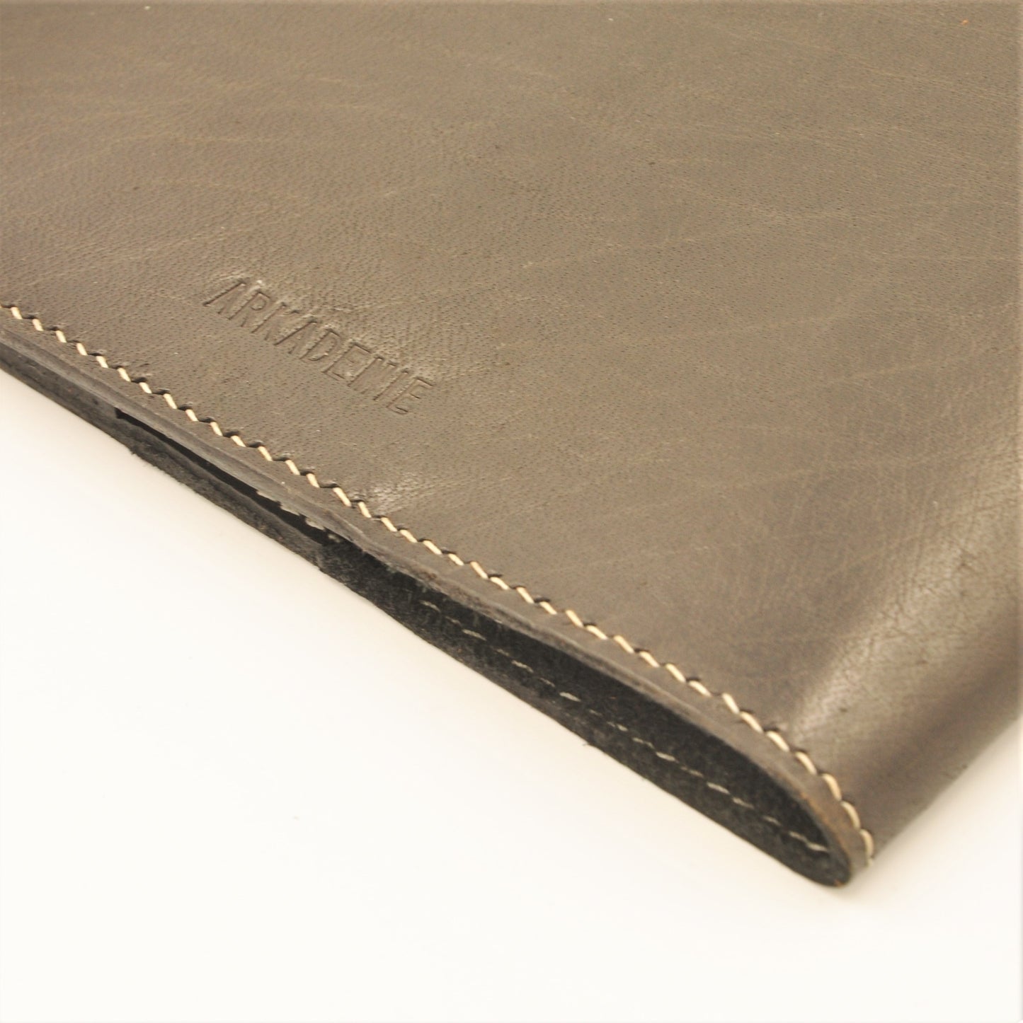 ROHE A5-P Leather Notebook Sleeve