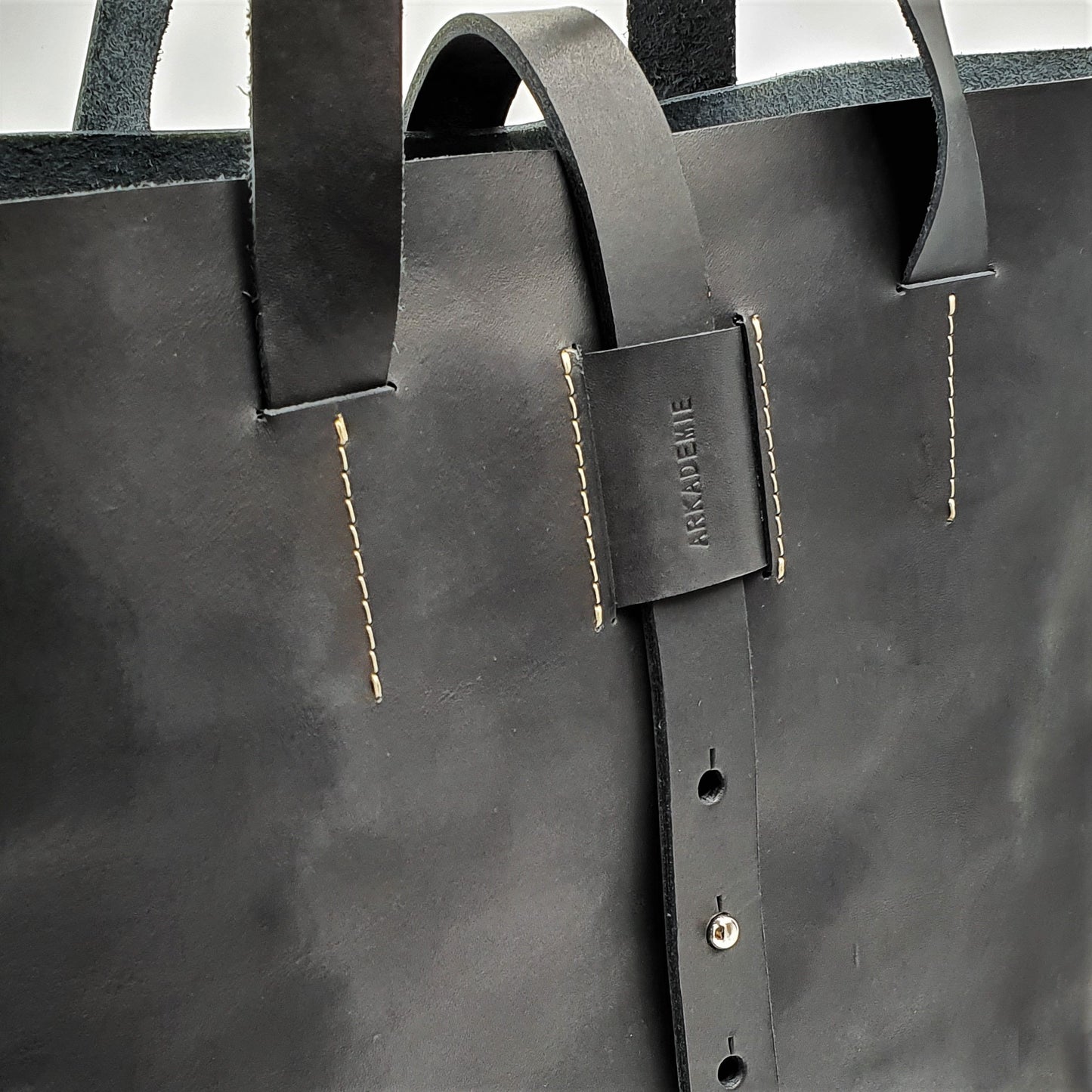 HERITAGE A3-L Leather Tote Bag